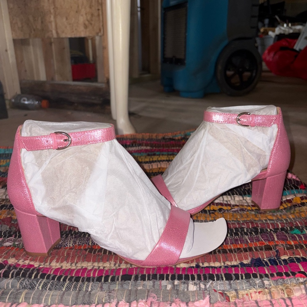 Naturalizer Vera Pink Dress Sandals